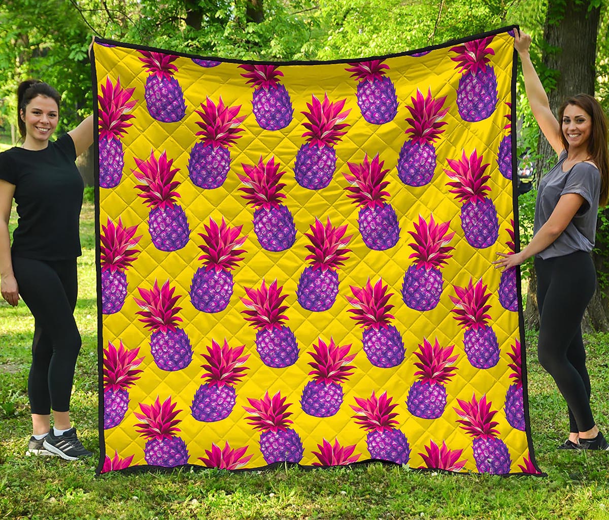 Purple EDM Pineapple Pattern Print Quilt