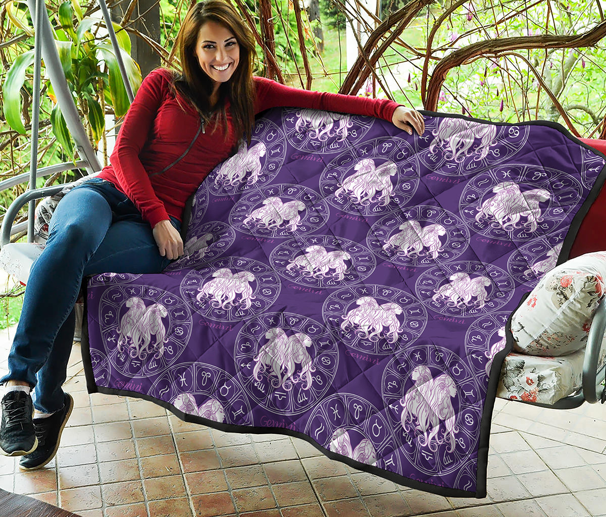 Purple Gemini Zodiac Pattern Print Quilt