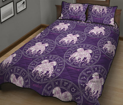 Purple Gemini Zodiac Pattern Print Quilt Bed Set