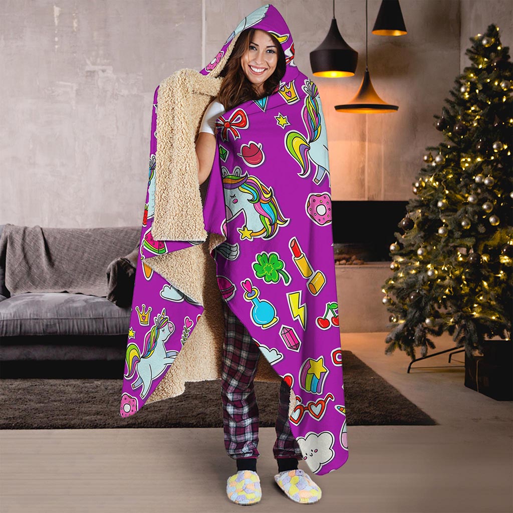 Purple Girly Unicorn Pattern Print Hooded Blanket