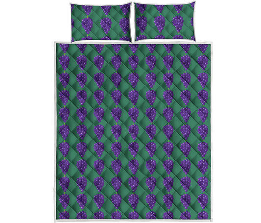 Purple Grape Pattern Print Quilt Bed Set