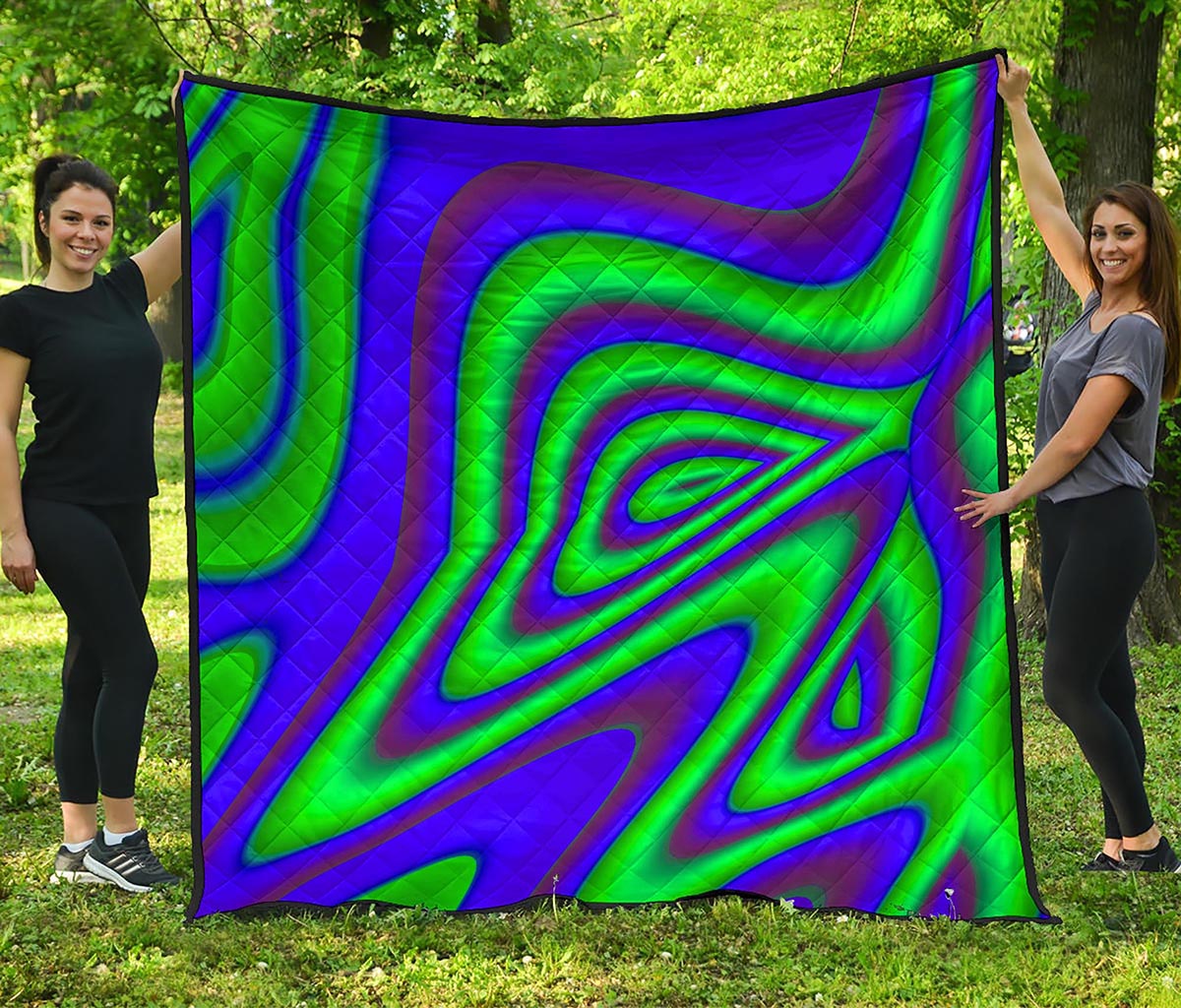 Purple Green Psychedelic Trippy Print Quilt