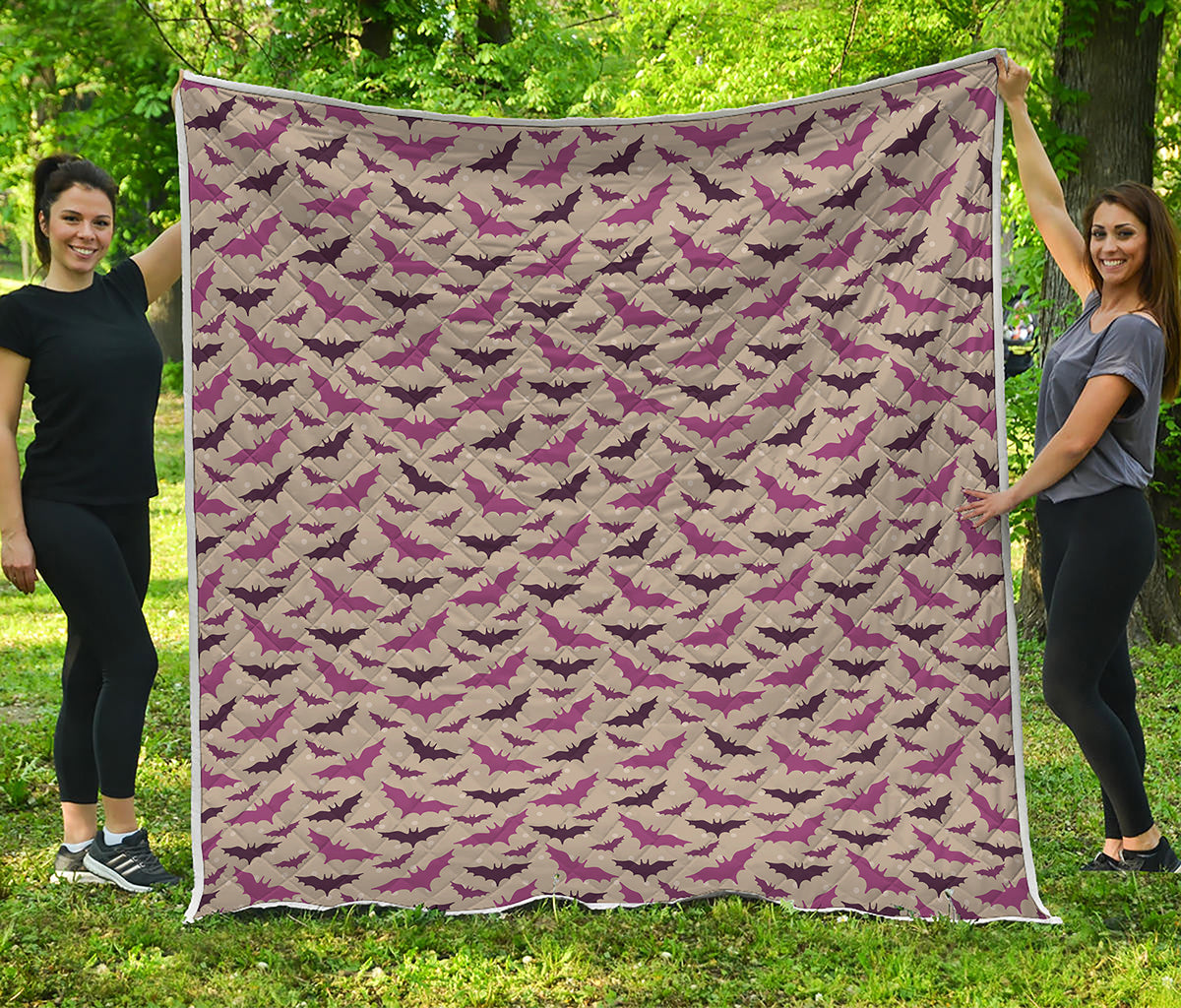 Purple Halloween Bat Pattern Print Quilt