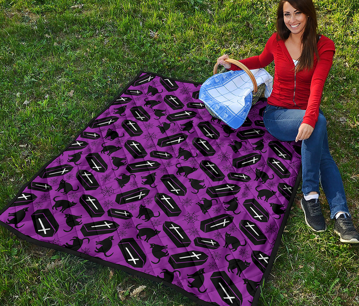 Purple Halloween Coffin Pattern Print Quilt