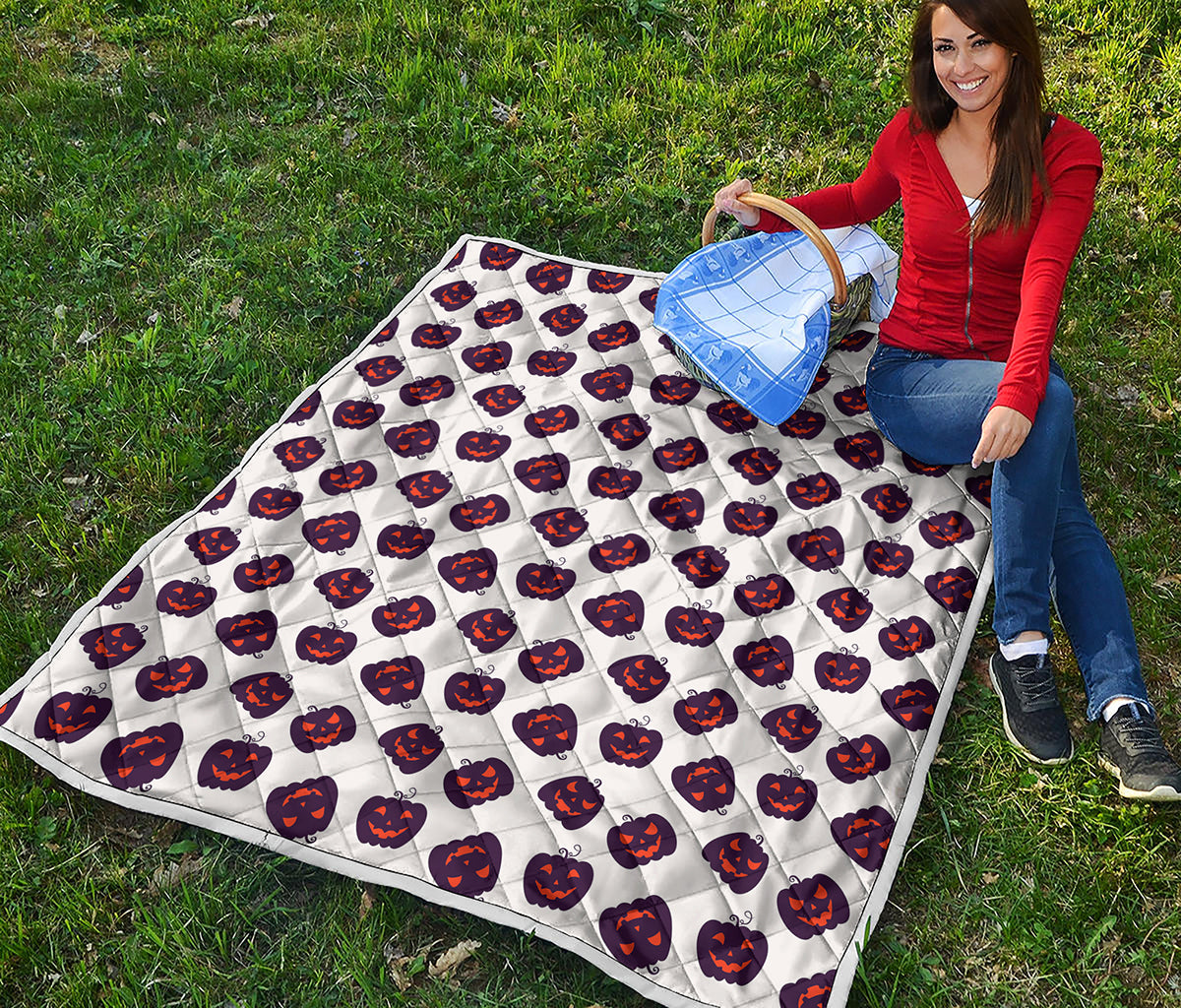 Purple Halloween Pumpkin Pattern Print Quilt