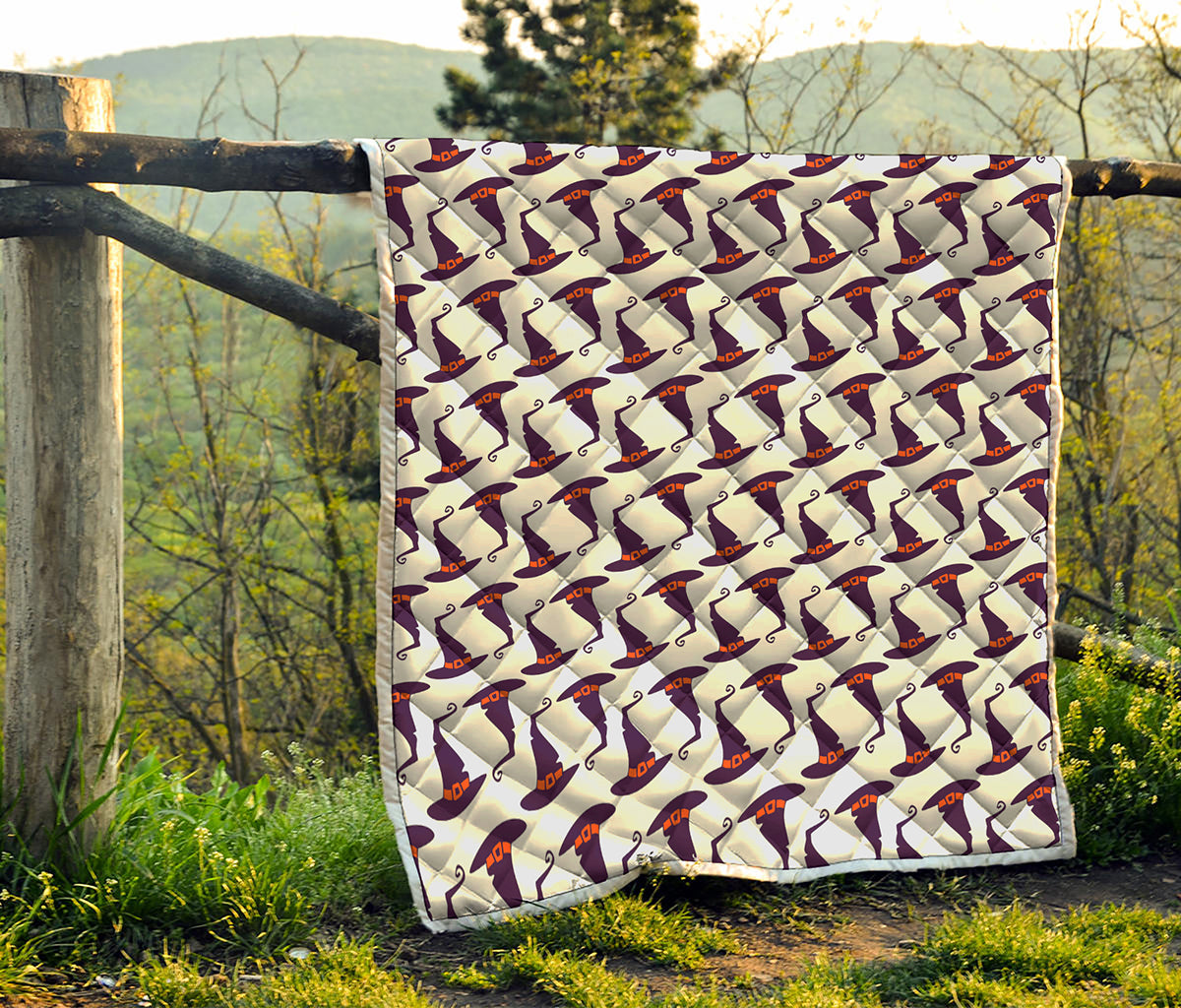 Purple Halloween Witch Hat Pattern Print Quilt