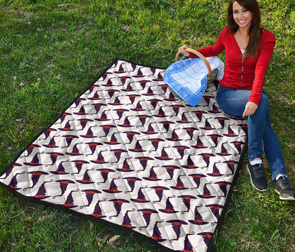 Purple Halloween Witch Hat Pattern Print Quilt