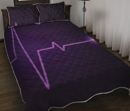 Purple Heartbeat Print Quilt Bed Set