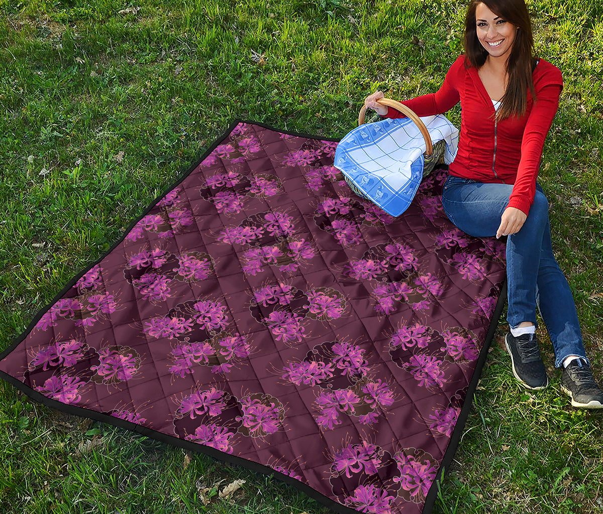 Purple Japanese Amaryllis Pattern Print Quilt