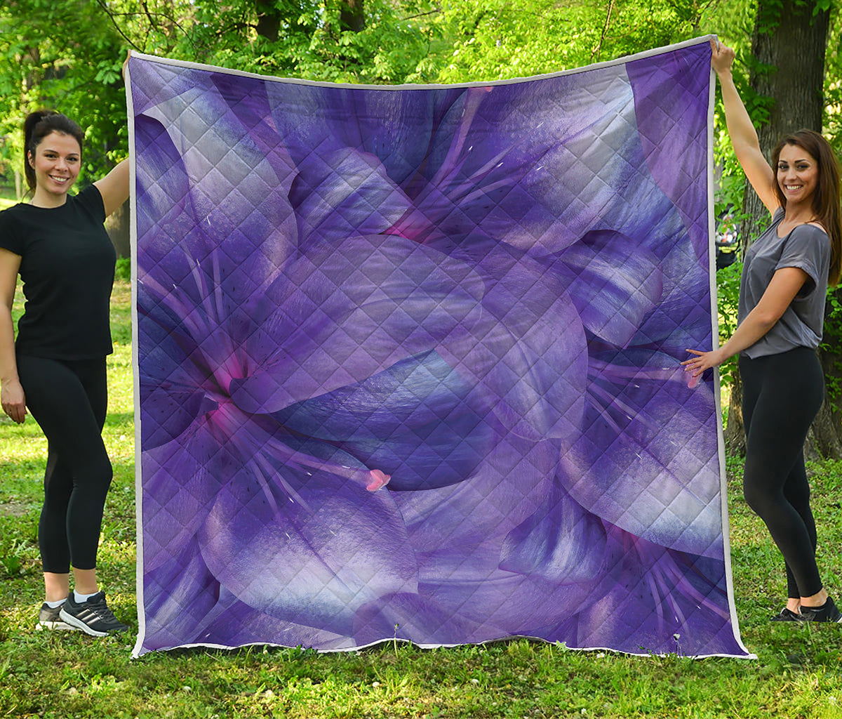 Purple Lily Flower Print Quilt