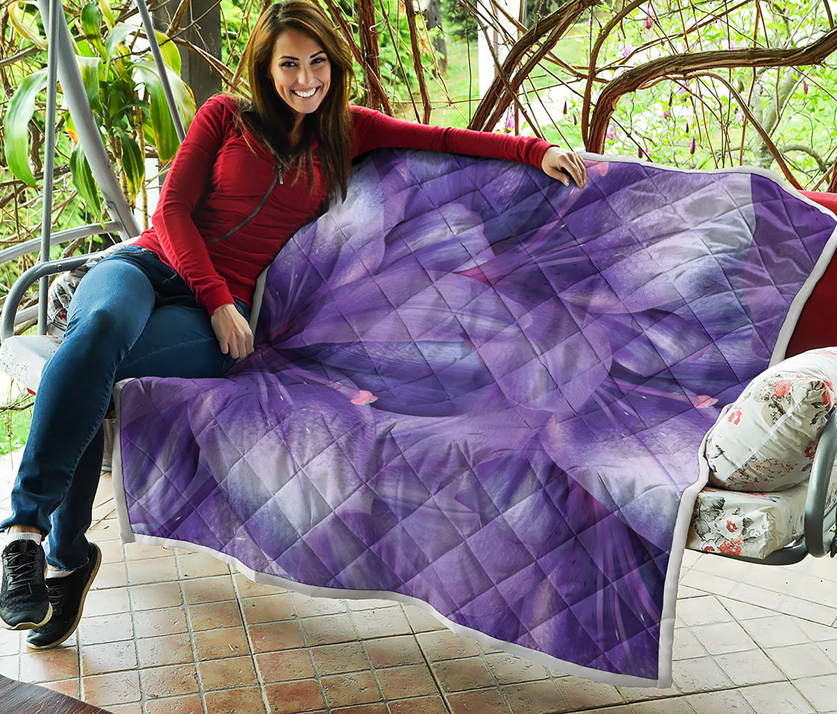 Purple Lily Flower Print Quilt
