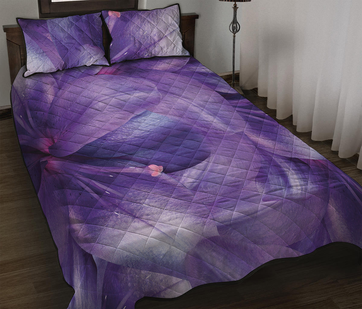 Purple Lily Flower Print Quilt Bed Set
