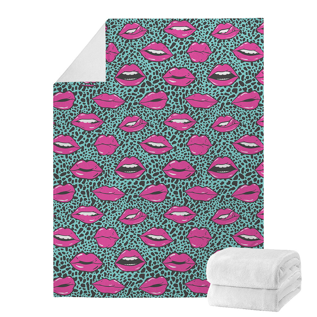 Purple Lips Pattern Print Blanket