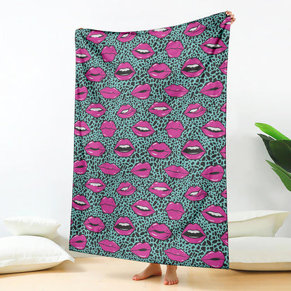 Purple Lips Pattern Print Blanket