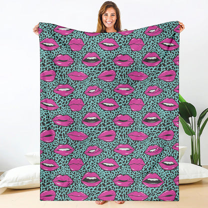 Purple Lips Pattern Print Blanket