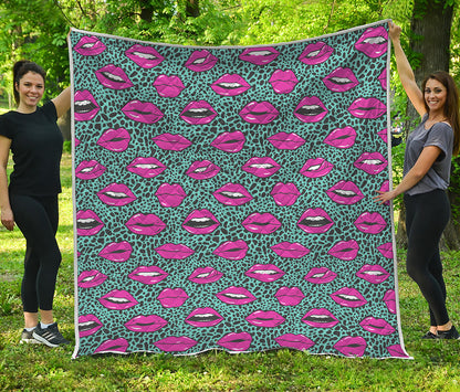 Purple Lips Pattern Print Quilt
