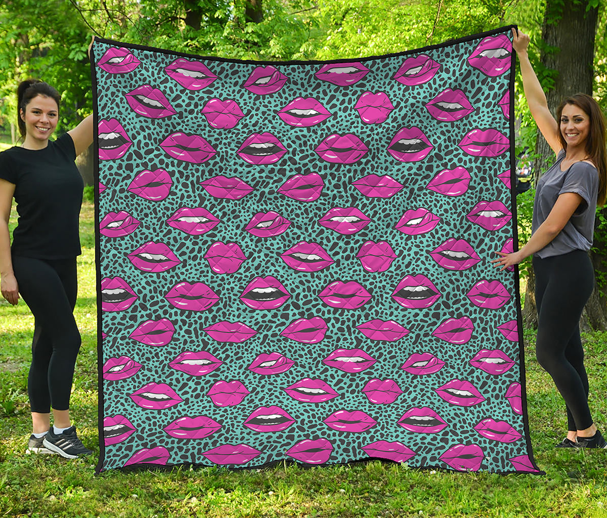 Purple Lips Pattern Print Quilt