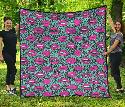 Purple Lips Pattern Print Quilt