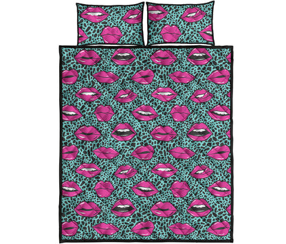 Purple Lips Pattern Print Quilt Bed Set