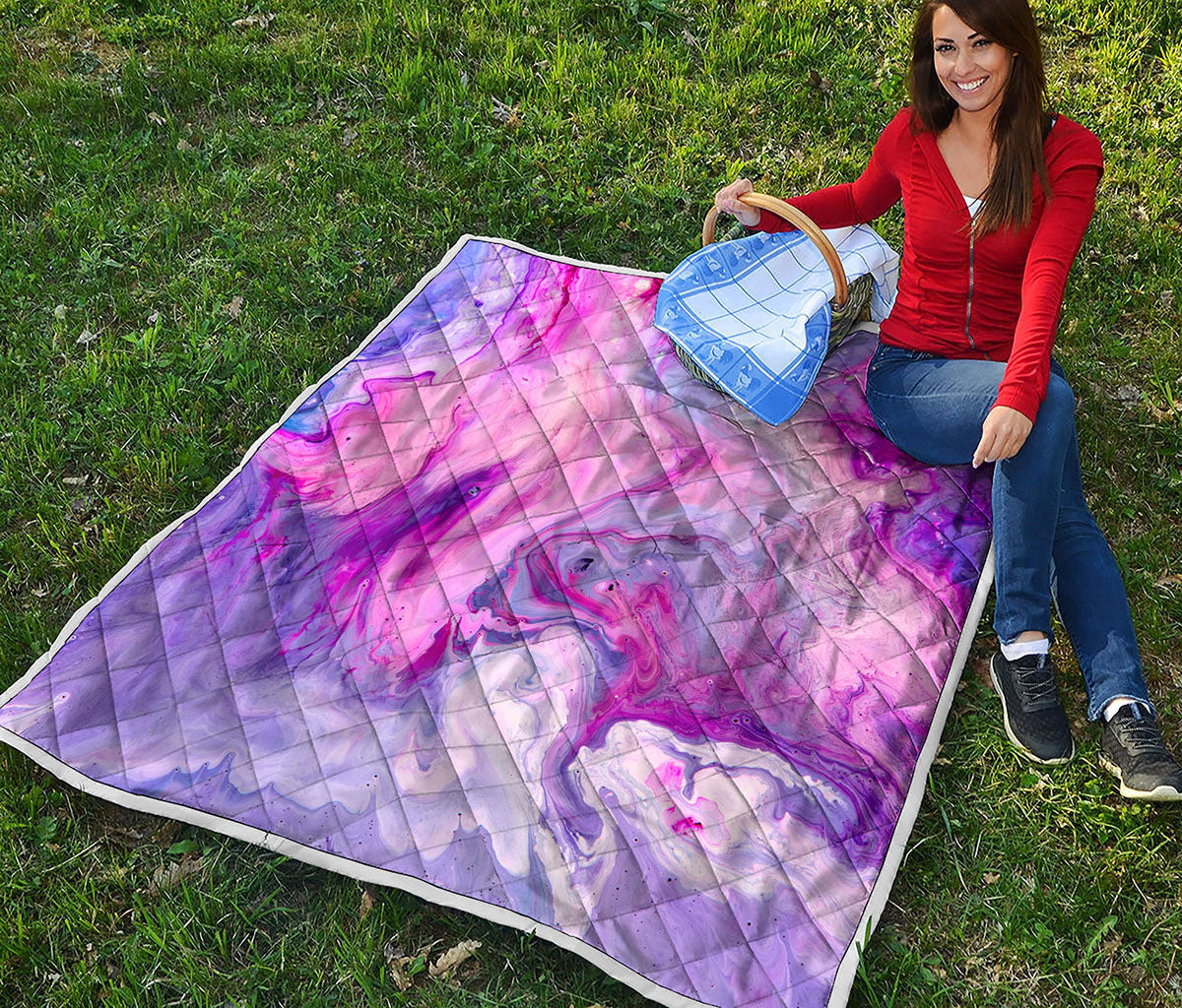 Purple Liquid Marble Print Quilt