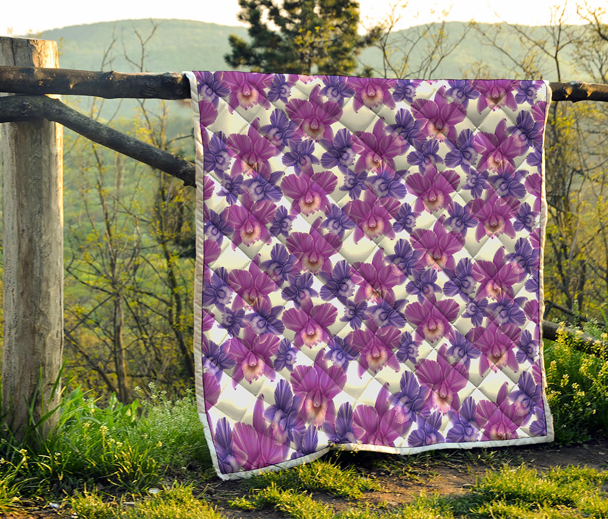 Purple Orchid Flower Pattern Print Quilt