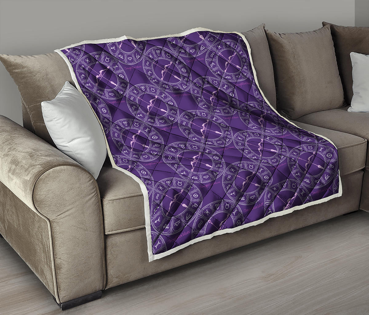 Purple Sagittarius Zodiac Pattern Print Quilt