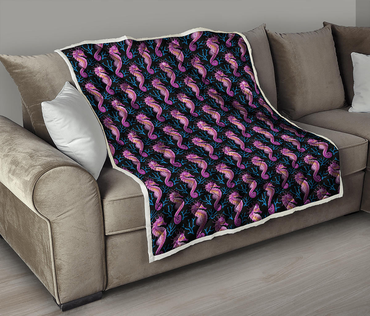 Purple Seahorse Pattern Print Quilt