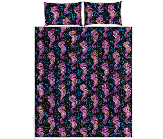 Purple Seahorse Pattern Print Quilt Bed Set