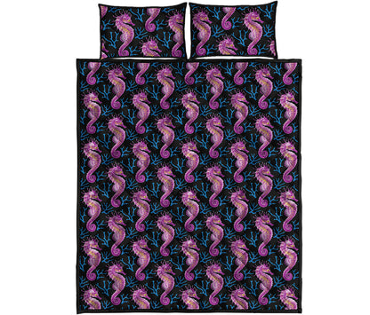 Purple Seahorse Pattern Print Quilt Bed Set