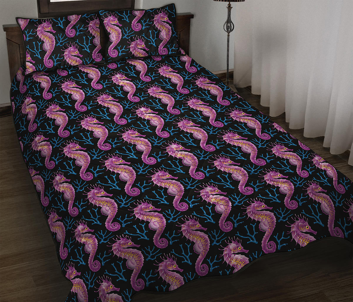 Purple Seahorse Pattern Print Quilt Bed Set