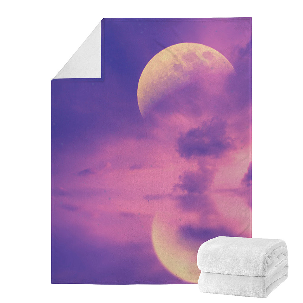 Purple Sky And Full Moon Print Blanket