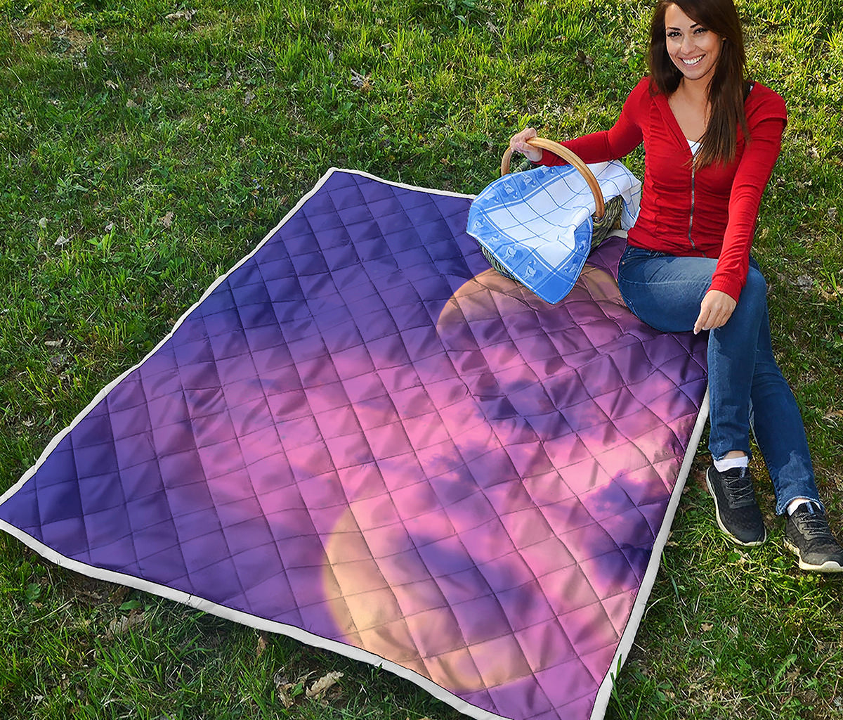 Purple Sky And Full Moon Print Quilt