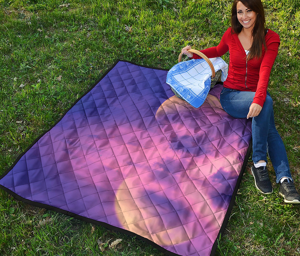 Purple Sky And Full Moon Print Quilt