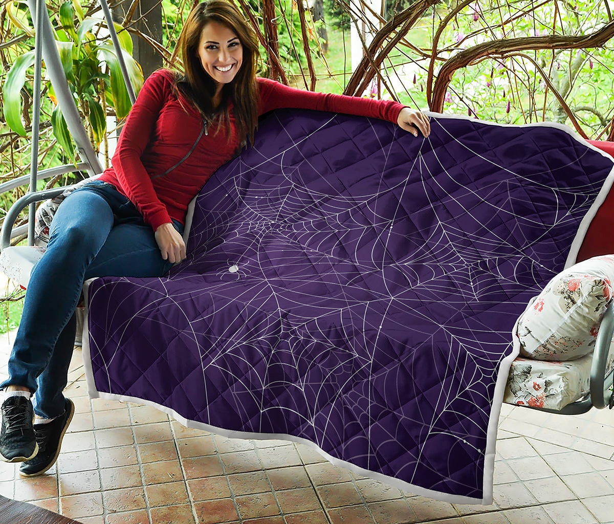 Purple Spider Web Pattern Print Quilt