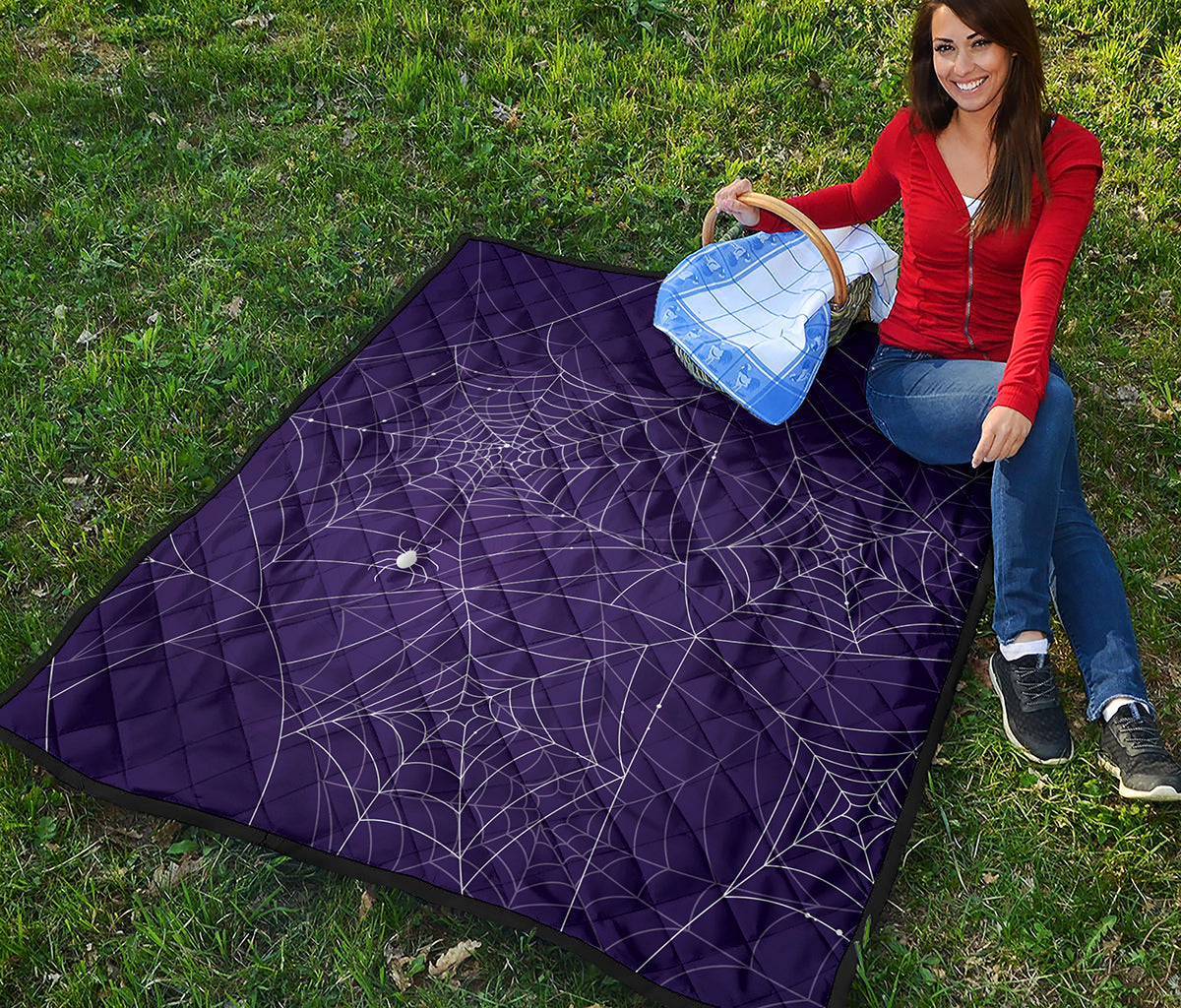 Purple Spider Web Pattern Print Quilt