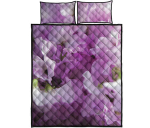 Purple Sweet Pea Print Quilt Bed Set
