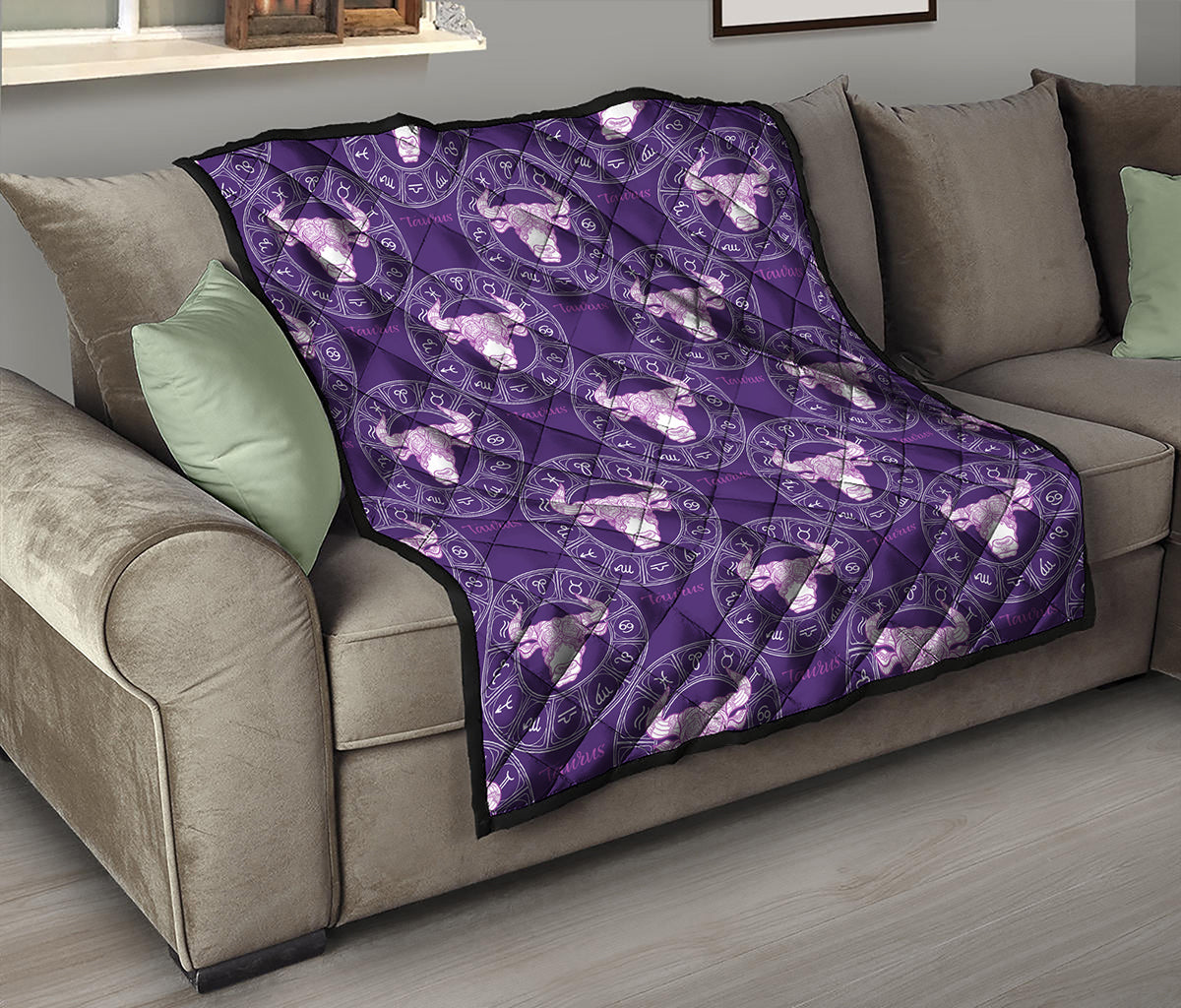 Purple Taurus Zodiac Pattern Print Quilt