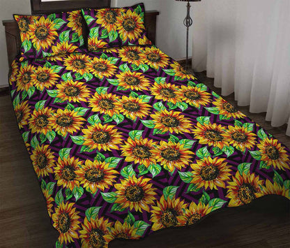 Purple Trippy Sunflower Pattern Print Quilt Bed Set