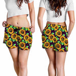 Purple Trippy Sunflower Pattern Print Women's Shorts