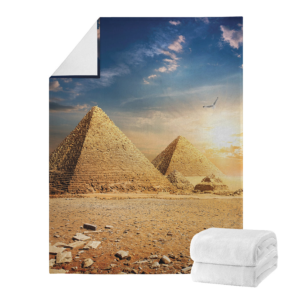 Pyramid Sunset Print Blanket