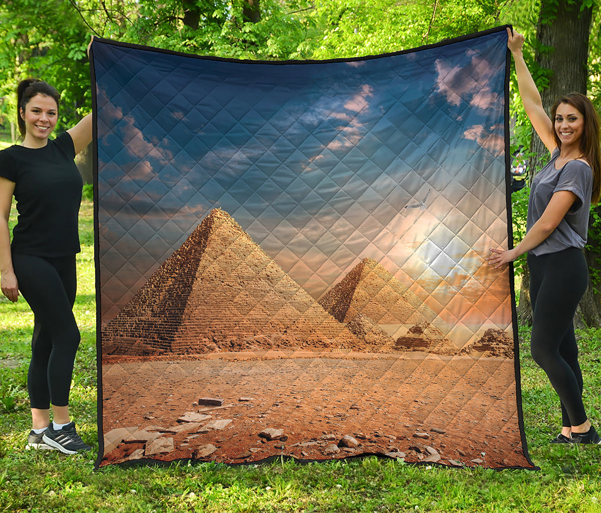 Pyramid Sunset Print Quilt