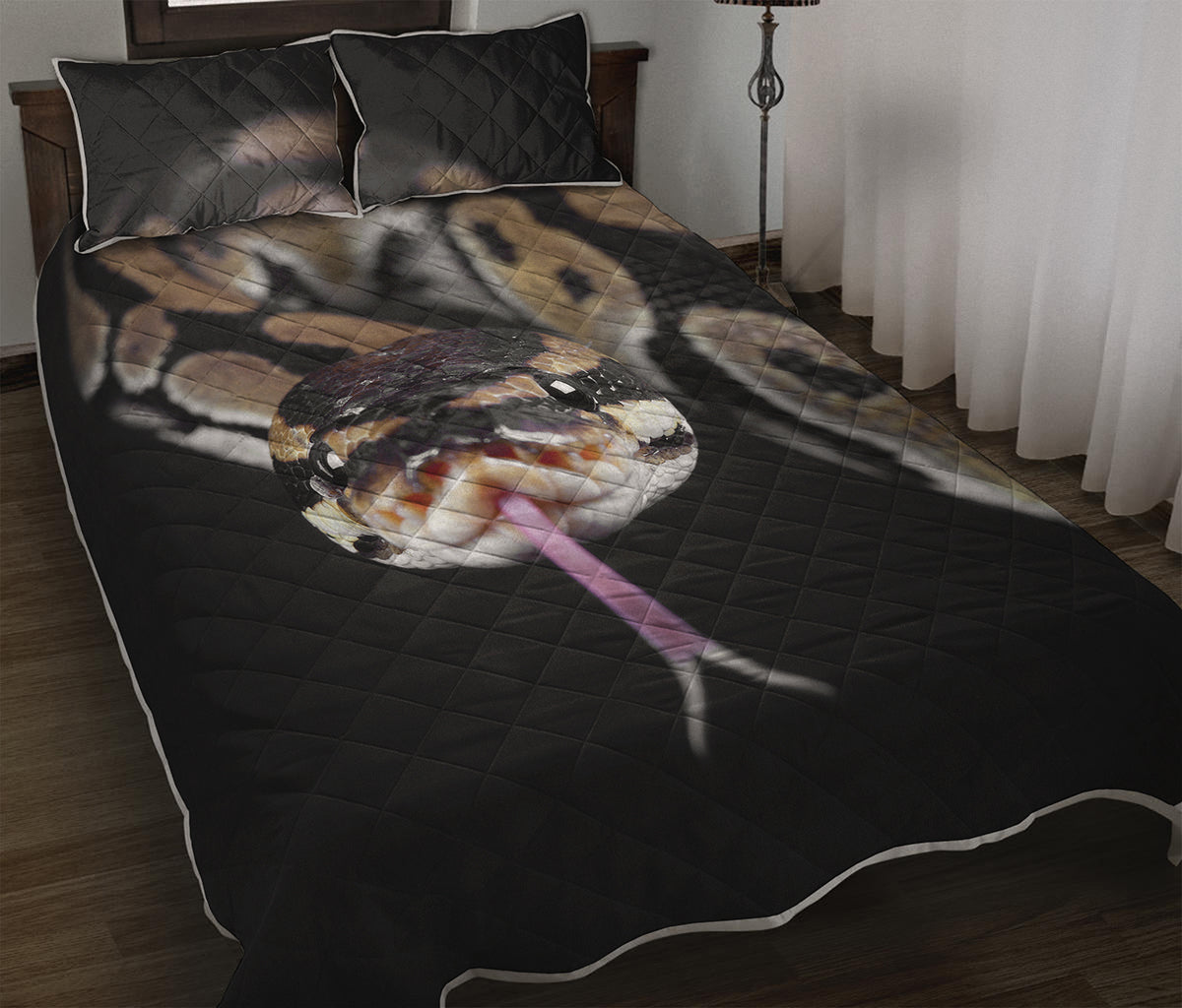 Python Snake Print Quilt Bed Set