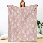 Rabbit And Carrot Pattern Print Blanket