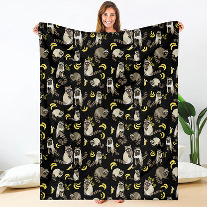 Raccoon And Banana Pattern Print Blanket