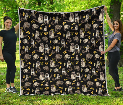 Raccoon And Banana Pattern Print Quilt