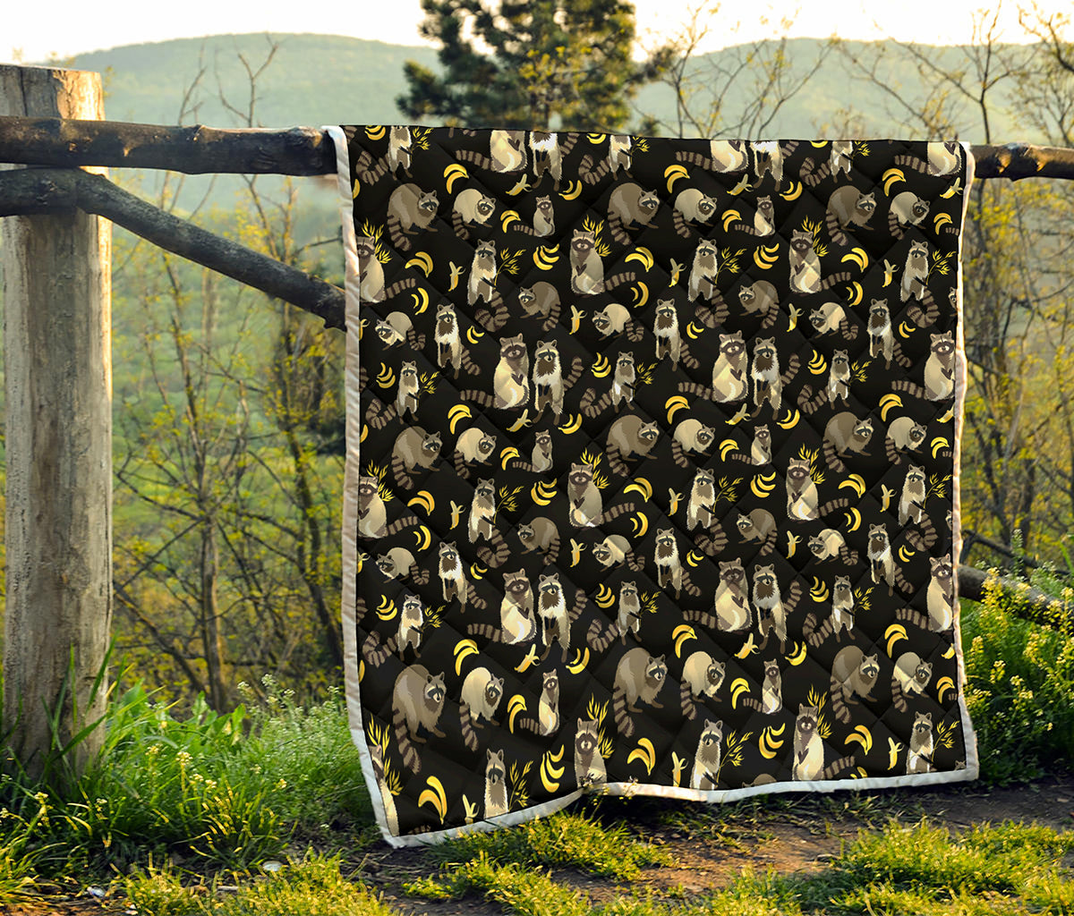 Raccoon And Banana Pattern Print Quilt