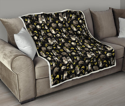 Raccoon And Banana Pattern Print Quilt
