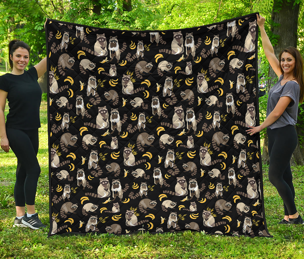 Raccoon And Banana Pattern Print Quilt