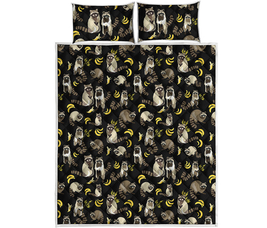 Raccoon And Banana Pattern Print Quilt Bed Set