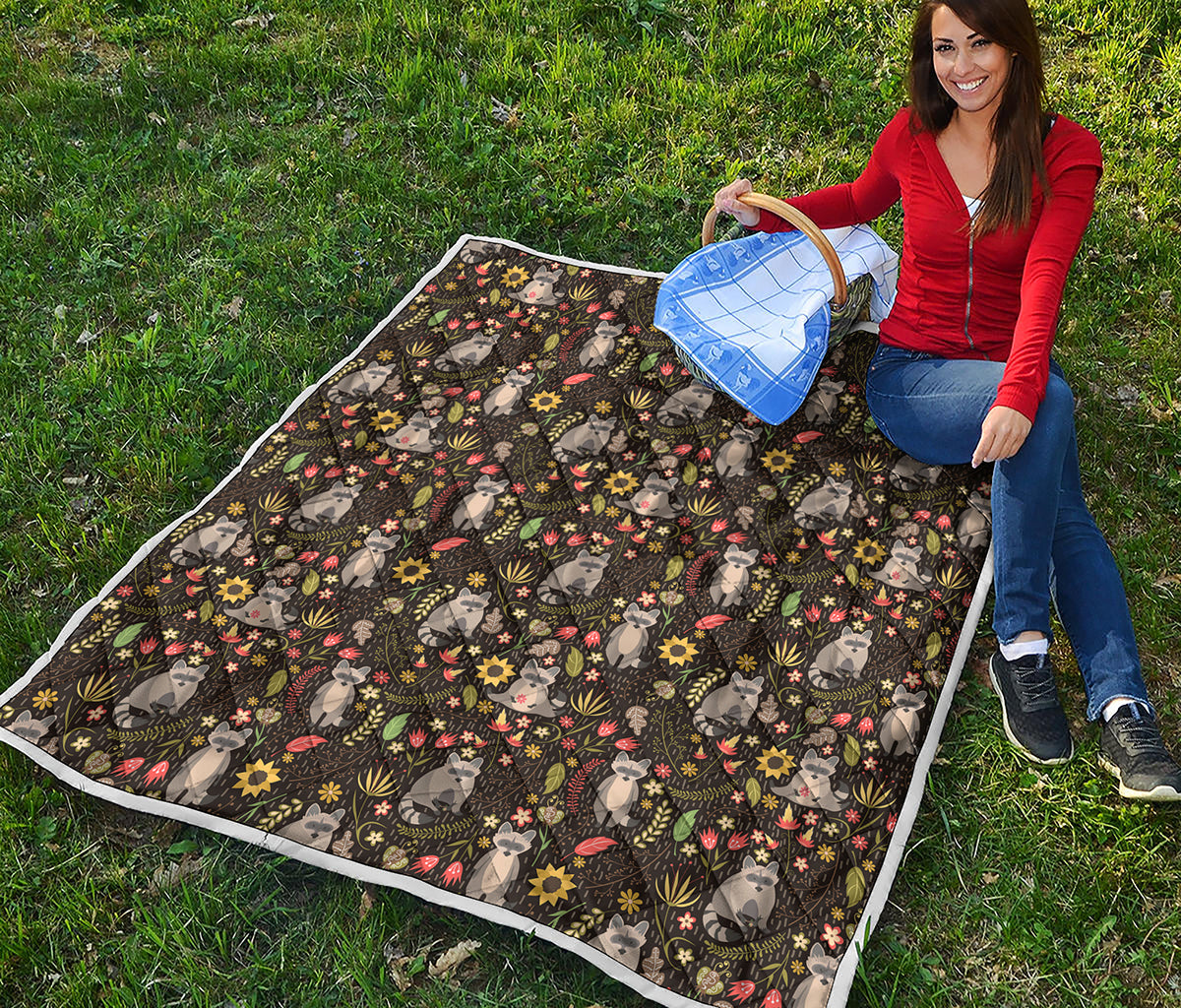 Raccoon And Floral Pattern Print Quilt